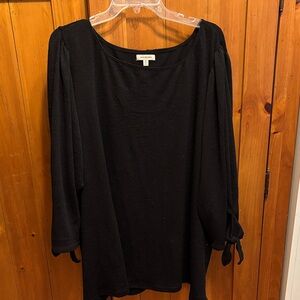 Max Studio Elegant Black Top Sweater with Sleeve Ties